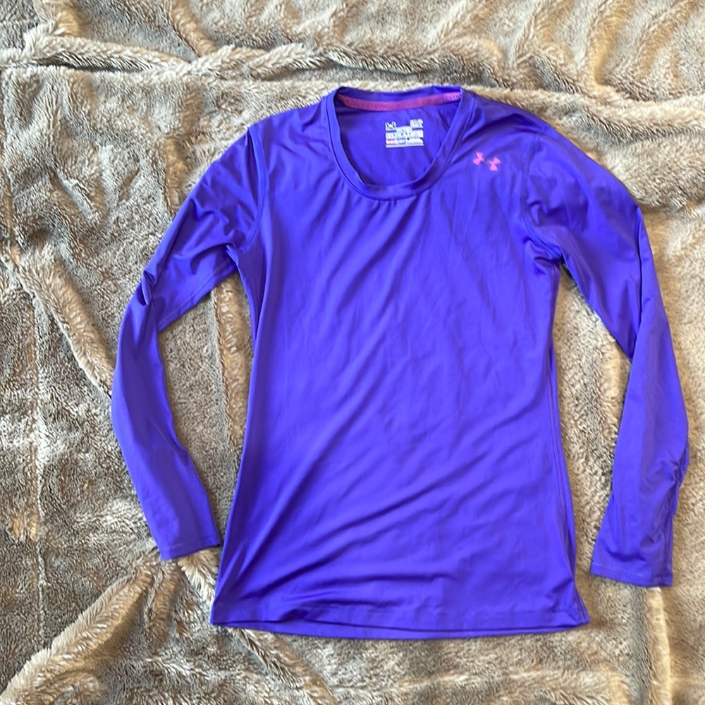 Under Armour fitted heat gear long sleeve size small